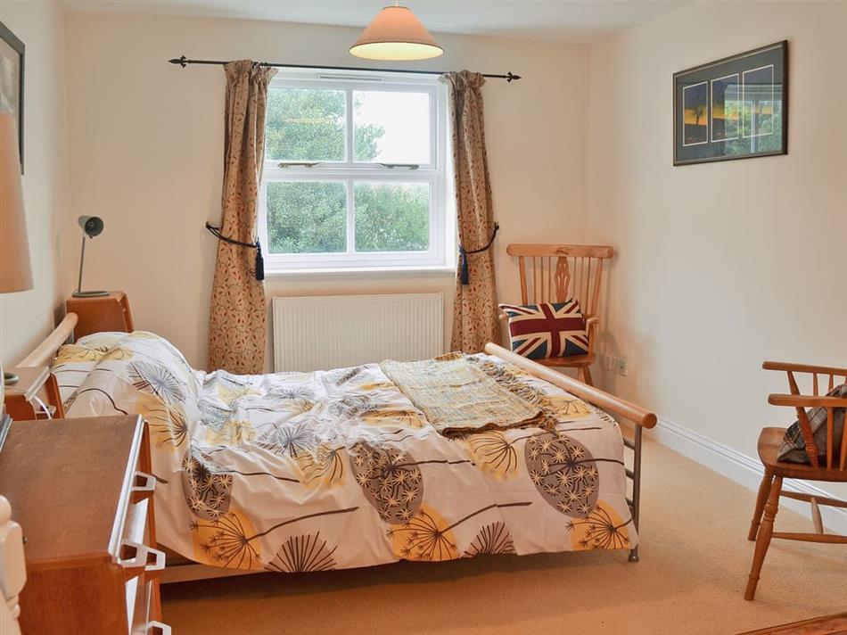 Bedroom in Berts Cottage, Fordingbridge