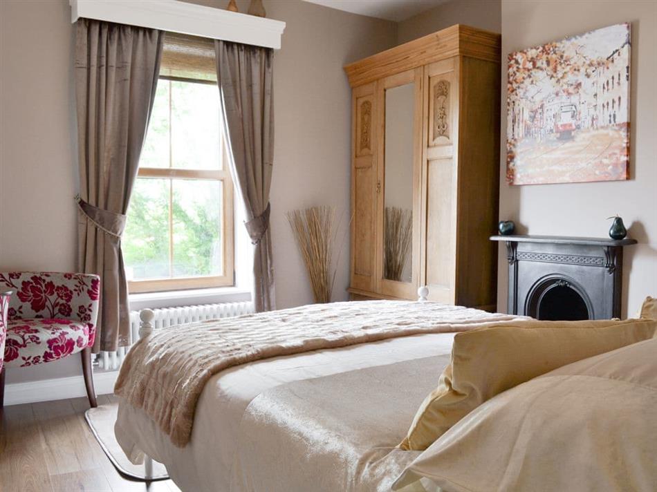 Cottage (Ref UK10033) in Auckland, near Durham, County