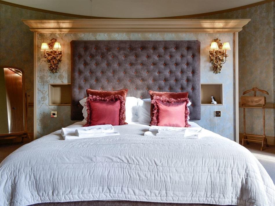 Bedroom in Little Fasque Castle, Fettercairn