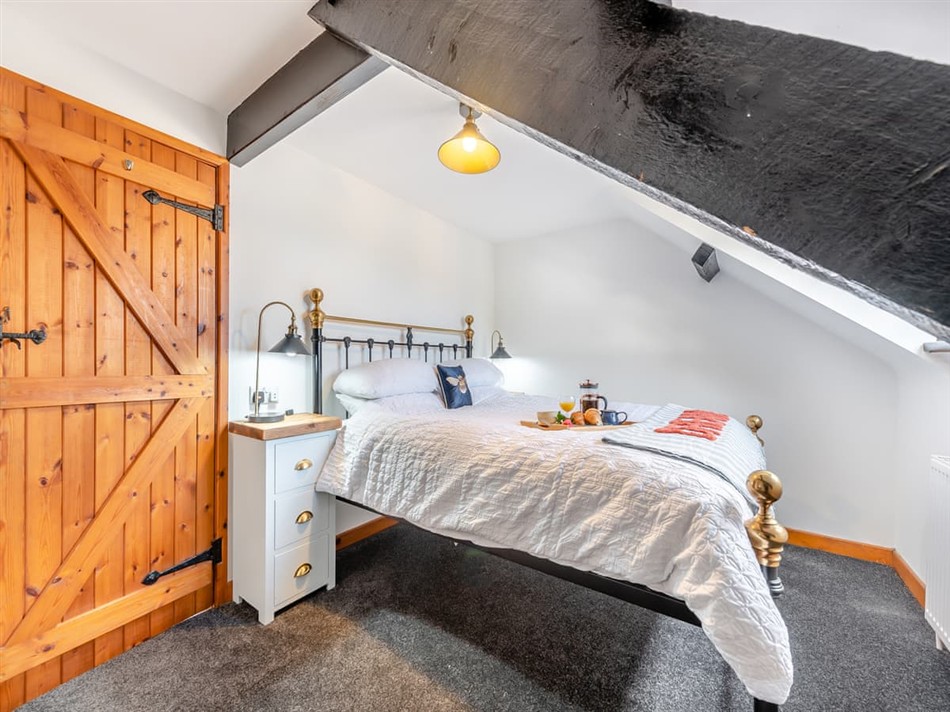 Bedroom in Sheep Shed, Cribyn, Lampeter