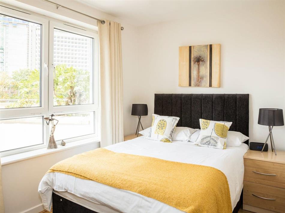 Bedroom in Station Approach Apartment 1,