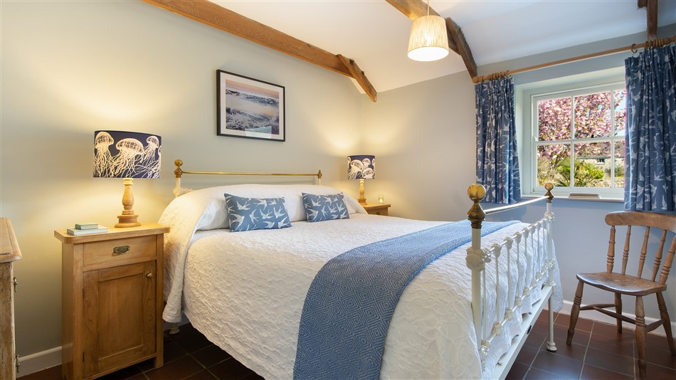 Stackpole Byre 3 in Pembroke, Pembrokeshire - cottage holidays ...