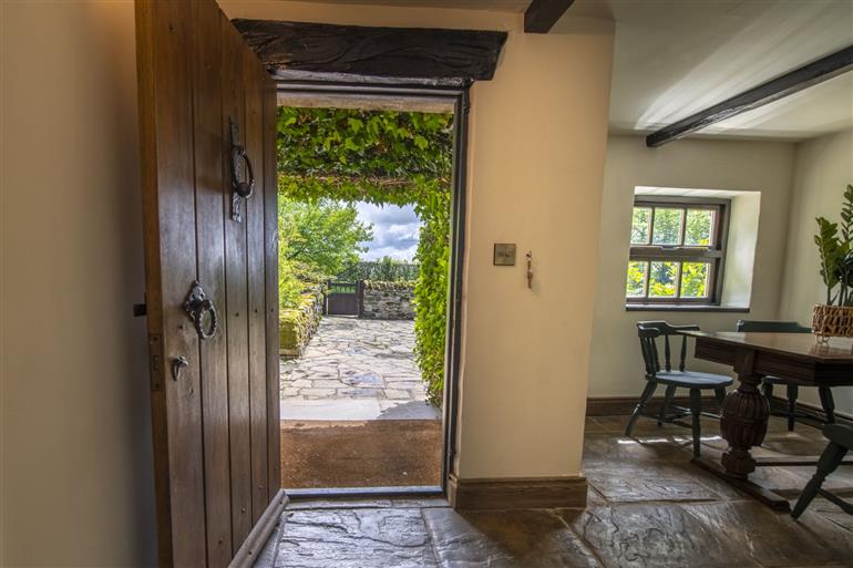 Laneside House in Wigglesworth, BoltonbyBowland, Yorkshire cottage