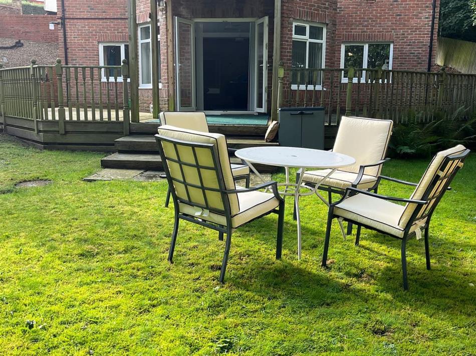 Haven in the Burn (Ref UK41455) in Blaydon Burn, near Newcastle with hot tub cottage weekend