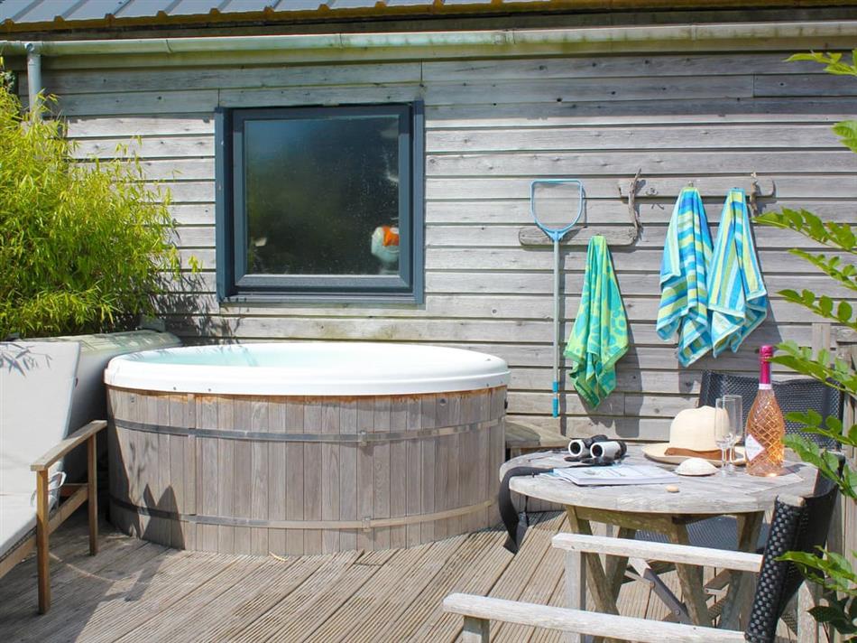 The Cowshed (Ref UK40484) in Liskeard Pet Friendly with hot tub