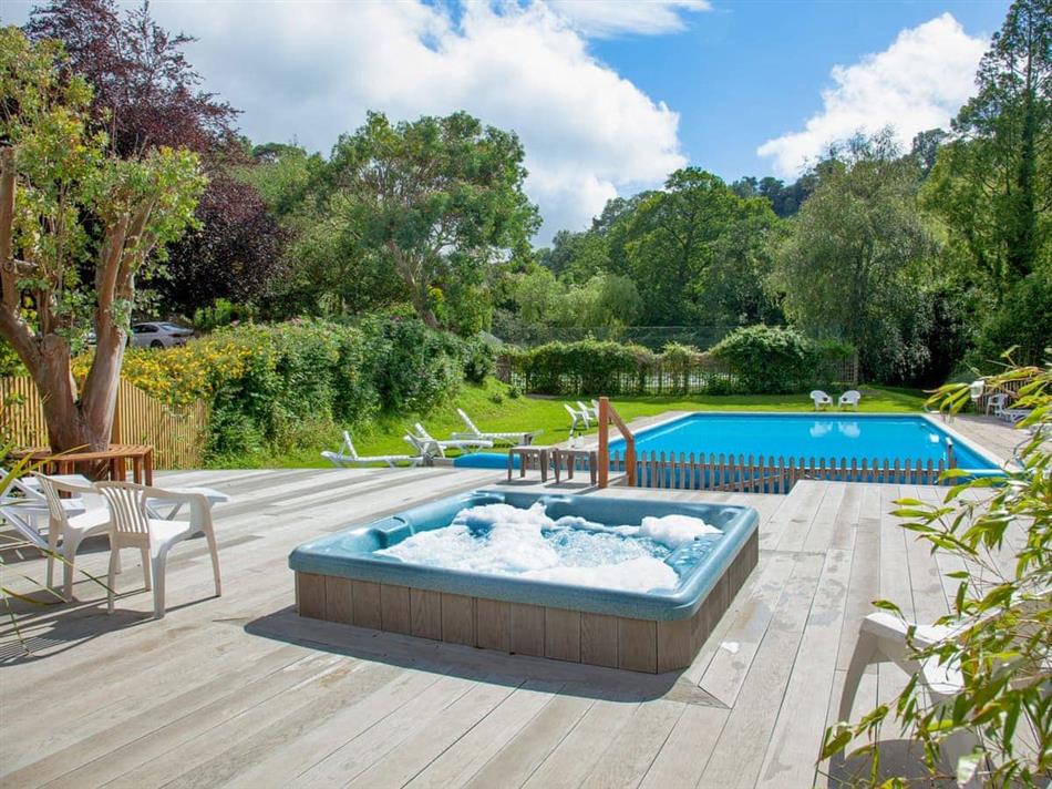 Hot tub at Vat House,