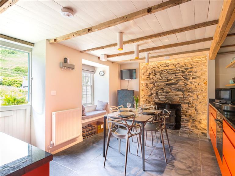 The kitchen at Crow’s Nest in Port Isaac