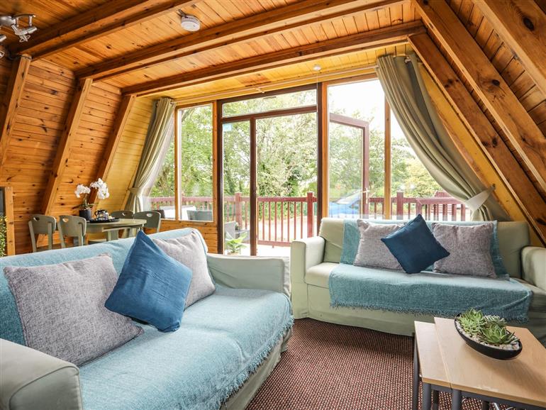 The living room at 171 Snowdonia View in Chwilog
