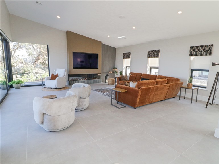 This is the living room at Atlantic Sea Breeze near Gortahork
