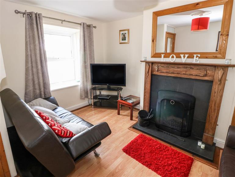 This is the living room at Bwthyn Bach near Talsarnau near Penrhyndeudraeth