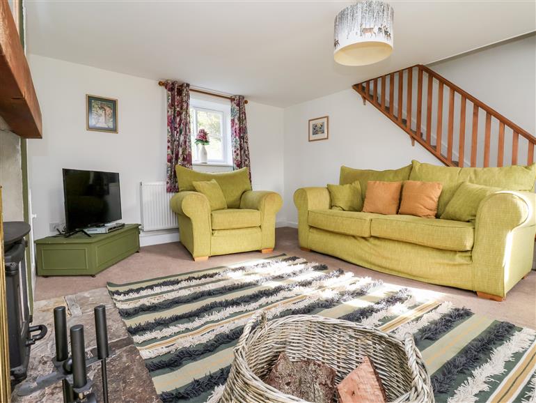 Cliff Cottage (1143122) Pet Friendly In Boltby Near Thirsk - Sleeps 8 ...