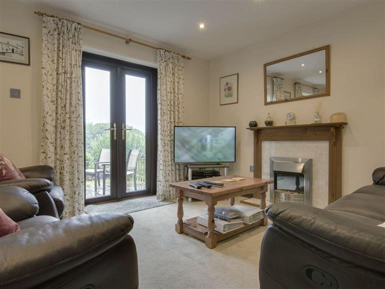 The living room at Columbine Cottage in Bude
