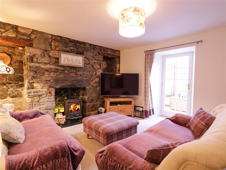 The living room at Dunollie House near Drumnadrochit