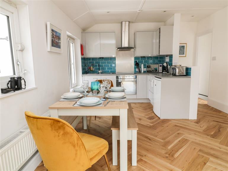 The living room at Harbour Hideaway in Looe