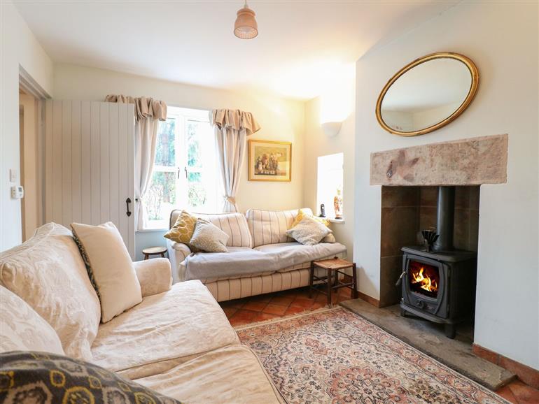 Highfield House (1122830) in Longsdon near Leek sleeps 8 people