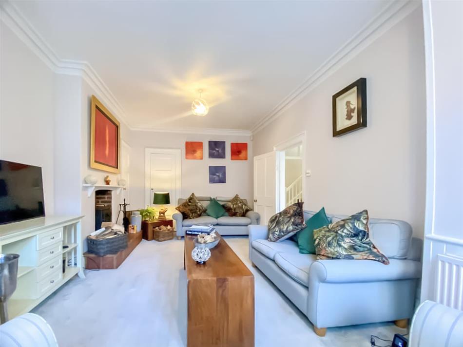 Alma House (Ref UK41892) in Marlborough Pet Friendly cottage