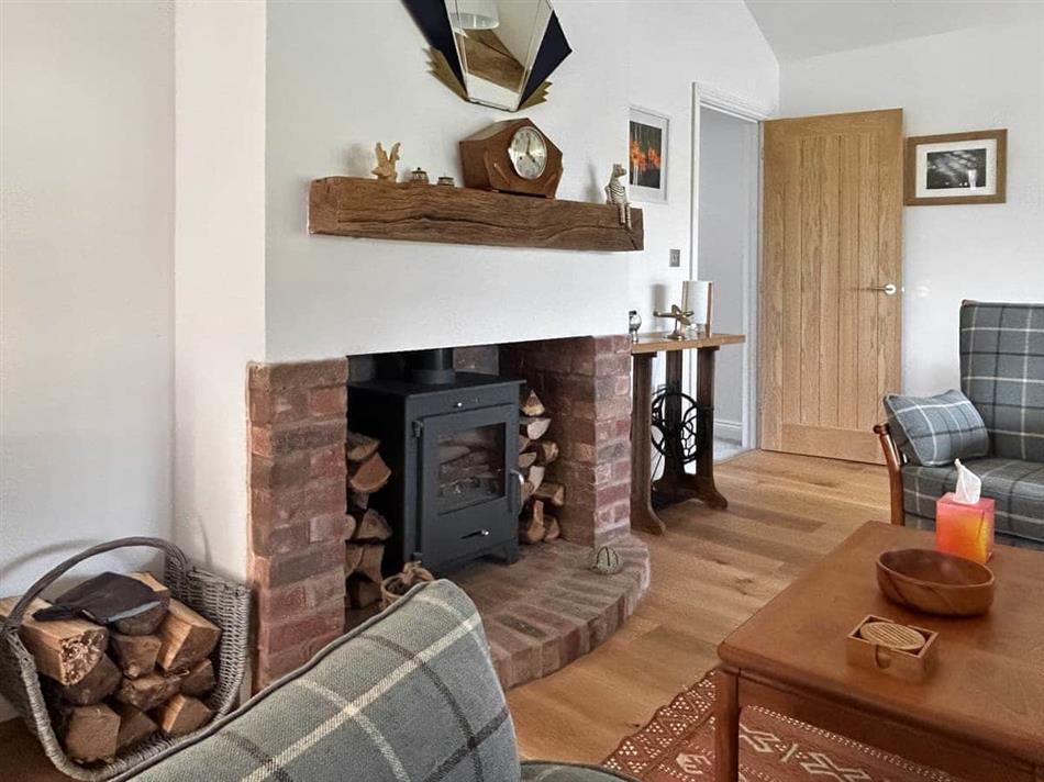 Barn Cottage (Ref UK45527) in Falfield, near Wottonunderedge