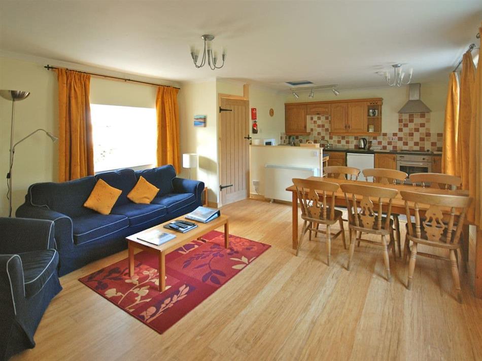 Bonawe House Hydrangea Cottage (Ref UK13168) in Taynuilt, near Oban