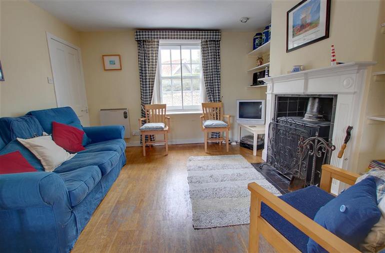 Claremont House in Blakeney Pet Friendly cottage holidays Blakeney