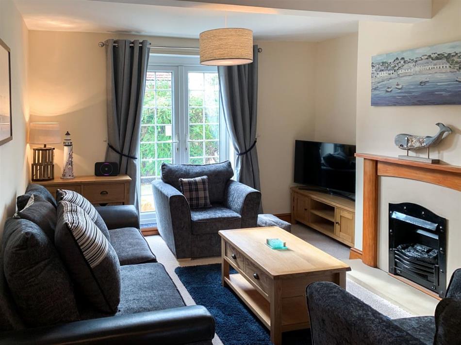 Coastguard Cottage (Ref UK31624) in Chapel St Leonards, near Skegness