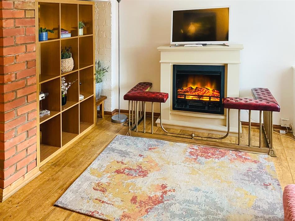 Cobble Cottage (Ref 28388) in Cramond Village, Edinburgh Pet Friendly