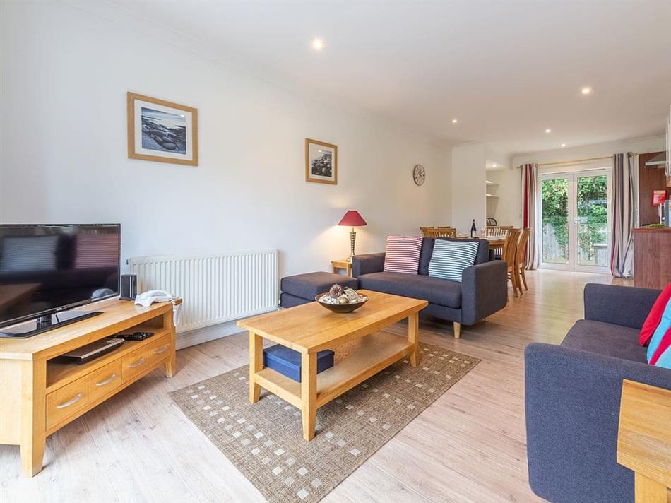 Living room in Cottage 2,