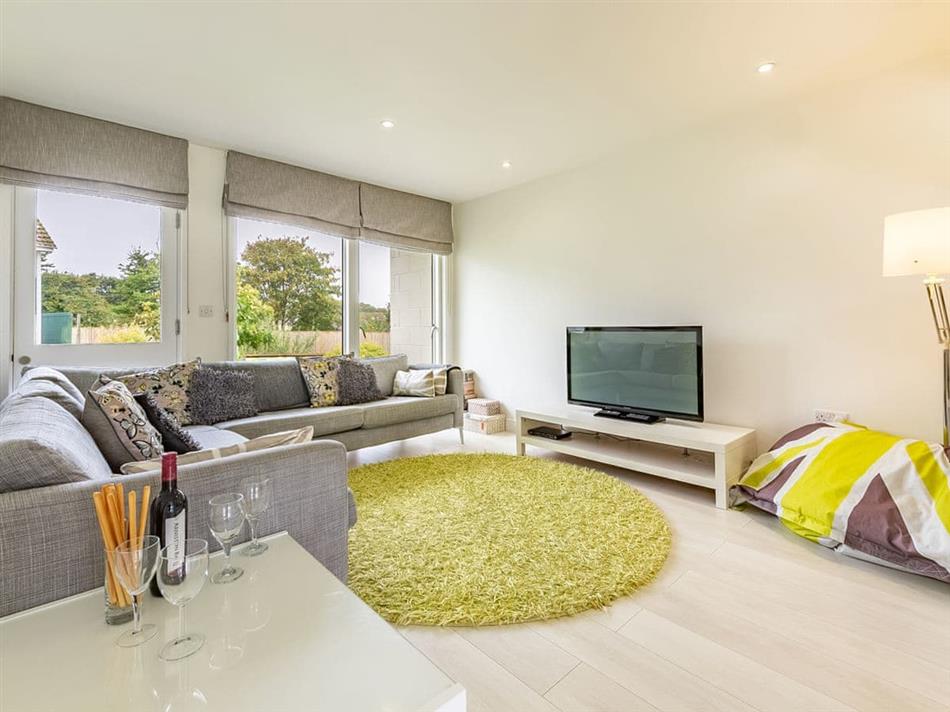 Living room in Cottage 7,