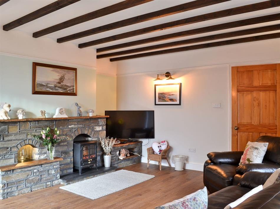 Dyffryn Haidd (Ref UK6186) in Llanafan, near Aberystwyth Pet Friendly
