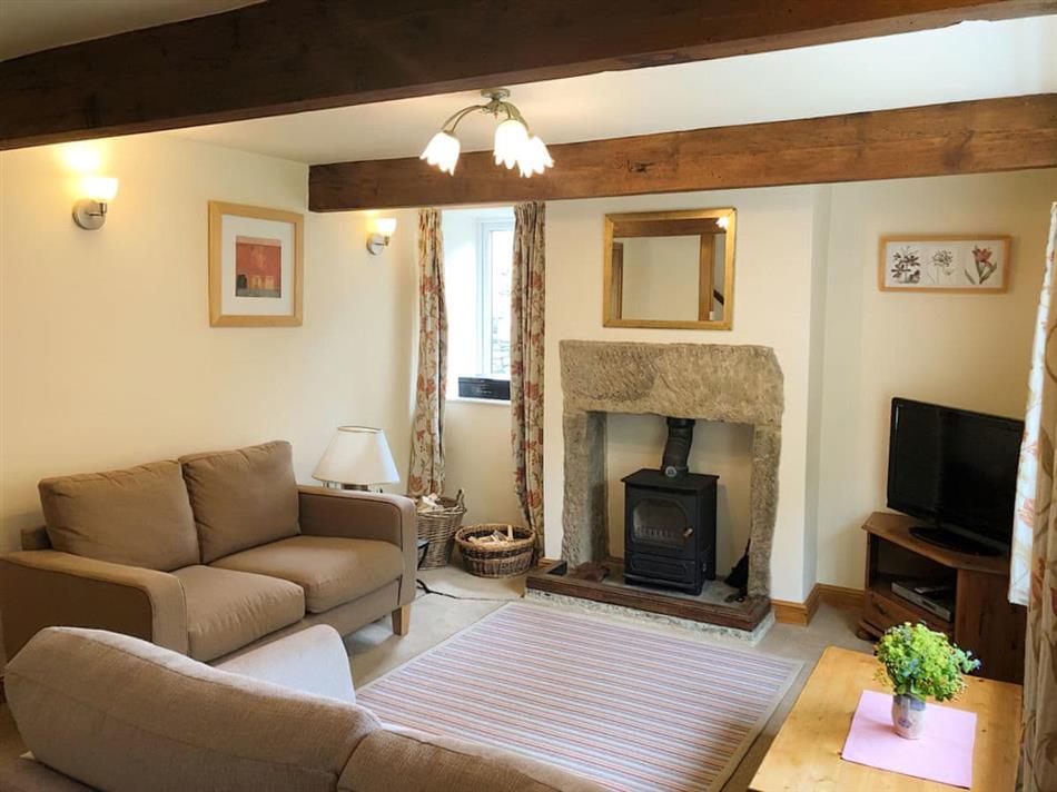 godfrey-hole-cottage-418016-in-matlock-derbyshire-sleeps-3-people