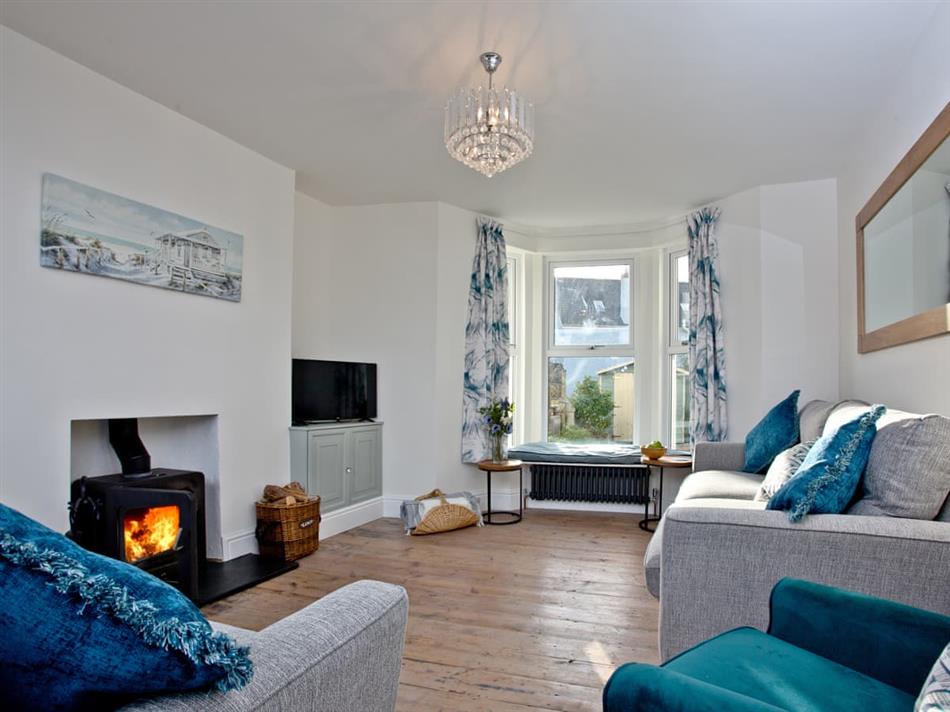 Happy Place (Ref UK30262) in Brixham Pet Friendly cottage weekend and short breaks at