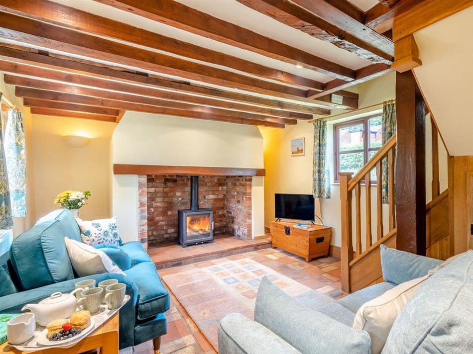 Holly Cottage (Ref UK37551) in Hemblington, near Norwich Pet Friendly