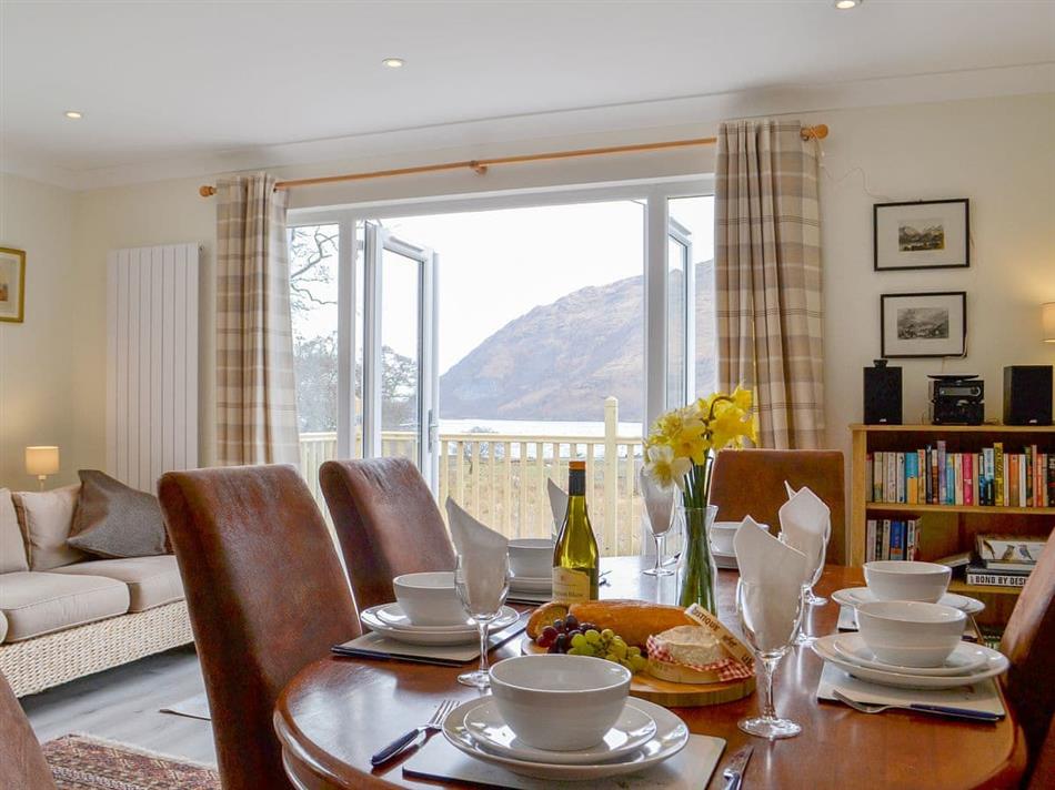Invernoe Cottage (Ref UK5805) in Taynuilt, near Oban, Argyll and Bute