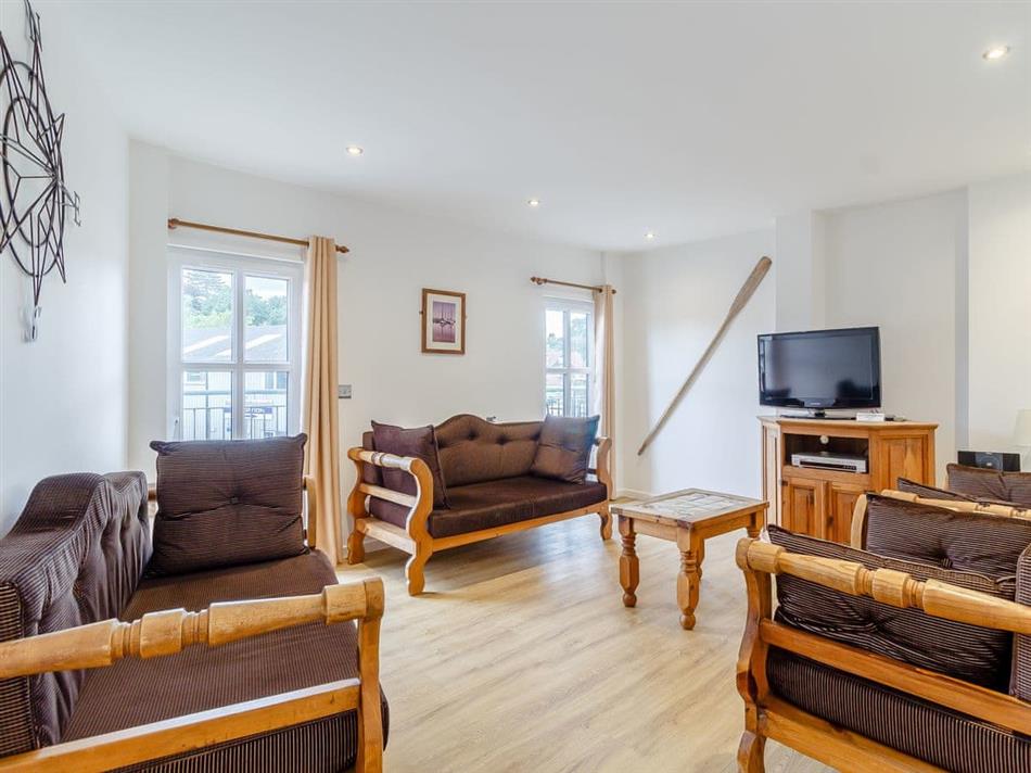 Jib Sail (Ref 18148) in Wroxham Pet Friendly cottage weekend and