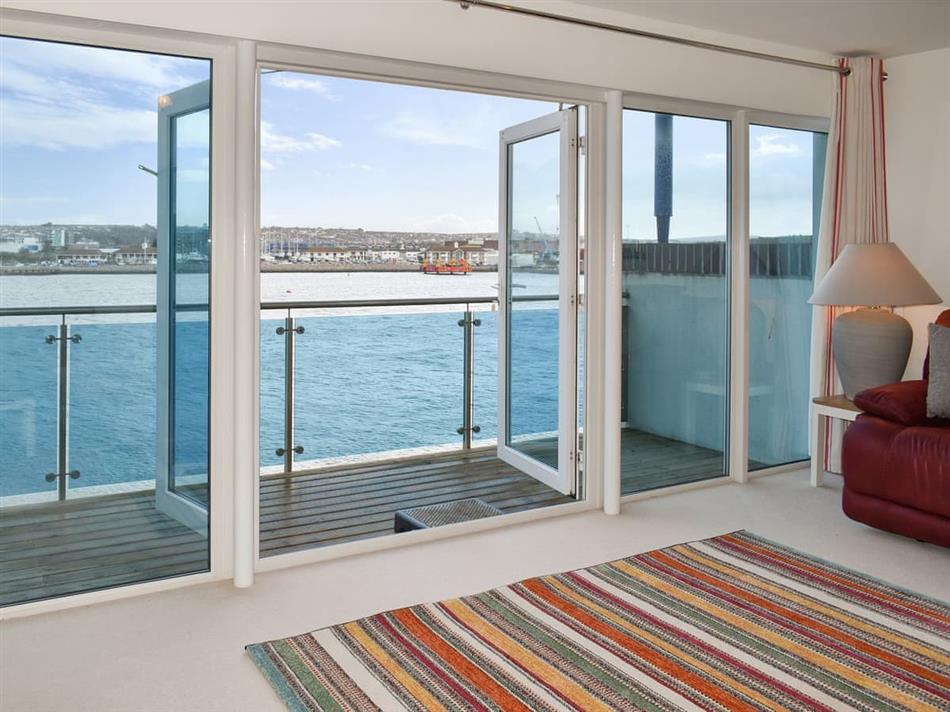 Kings Haven (Ref UKC4248) in Mount Batten, near Plymouth cottage