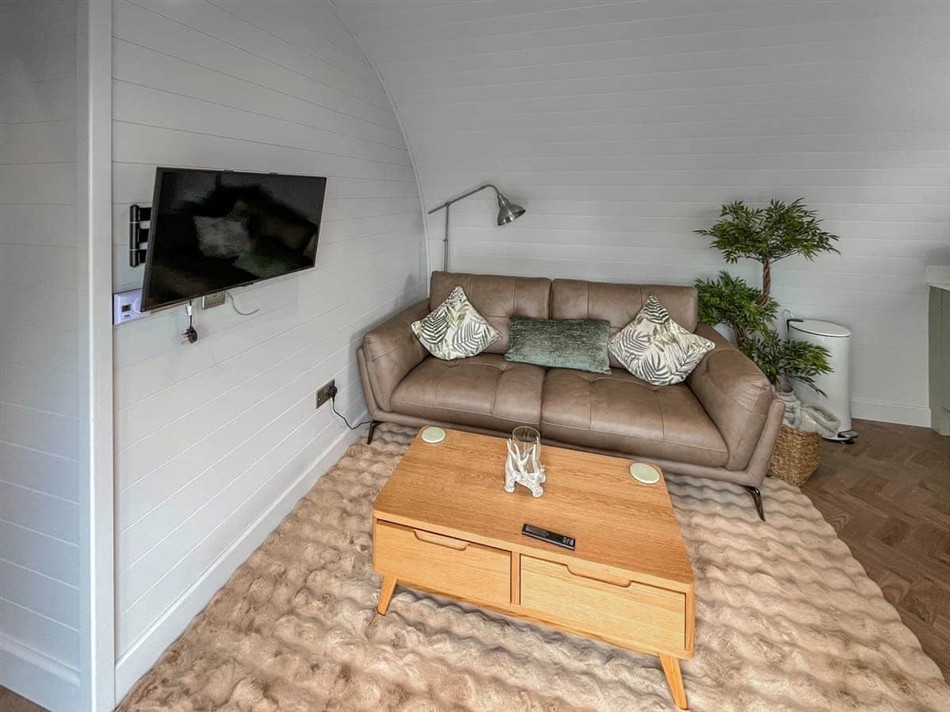 Living room in Lotties Lodge, Alvingham, near Louth