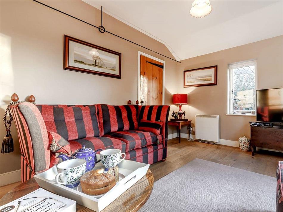 Living room in Manor Cottage Bungalow, Wetheringsett