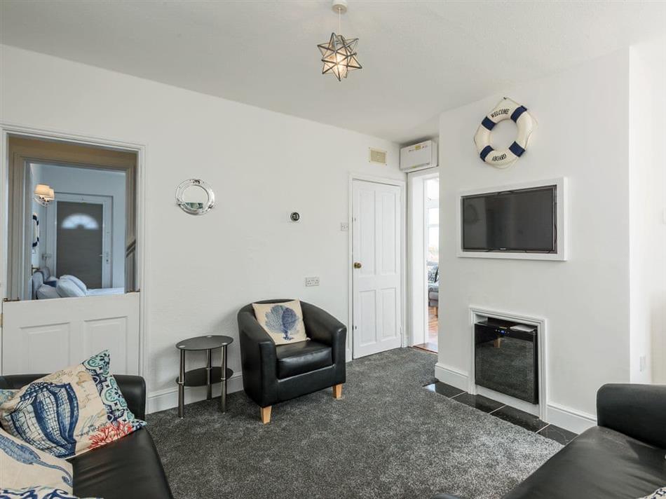 Marian’s Seaside Cottage (Ref 25950) in Overstrand, Cromer Pet