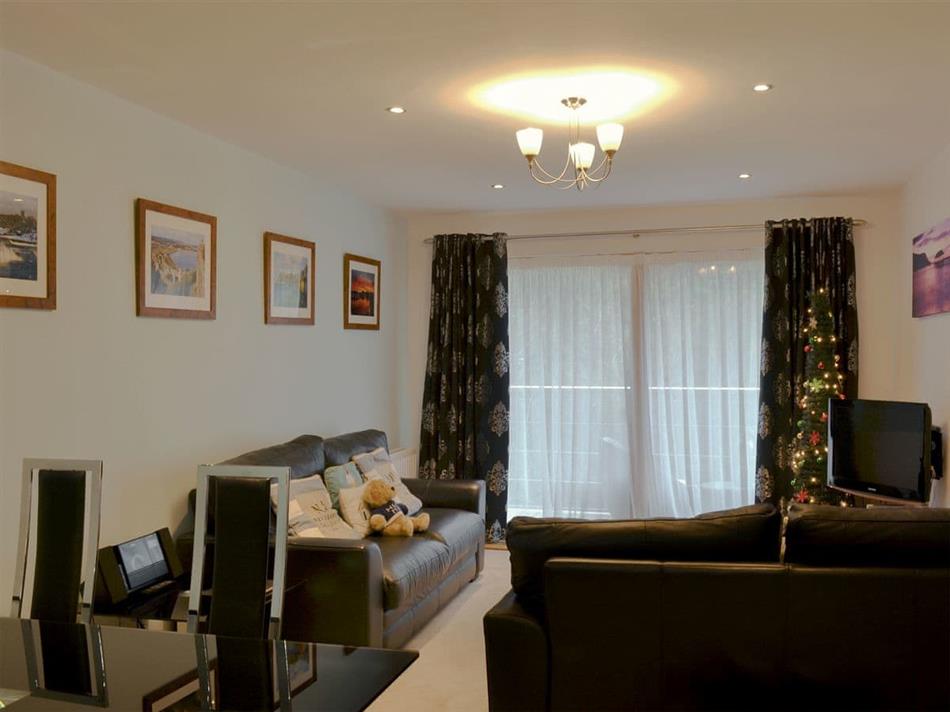 North Bay Sands Apartment 2 (Ref UK2630) in Scarborough cottage