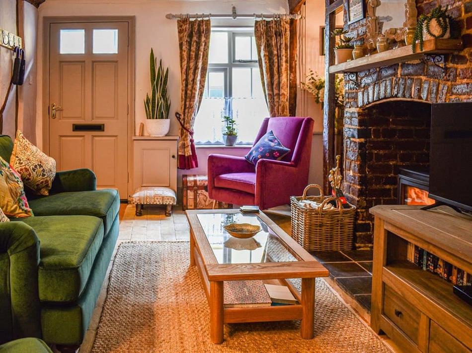 Shoemakers Cottage (Ref : UK38128) In Halesworth Pet Friendly - Cottage ...