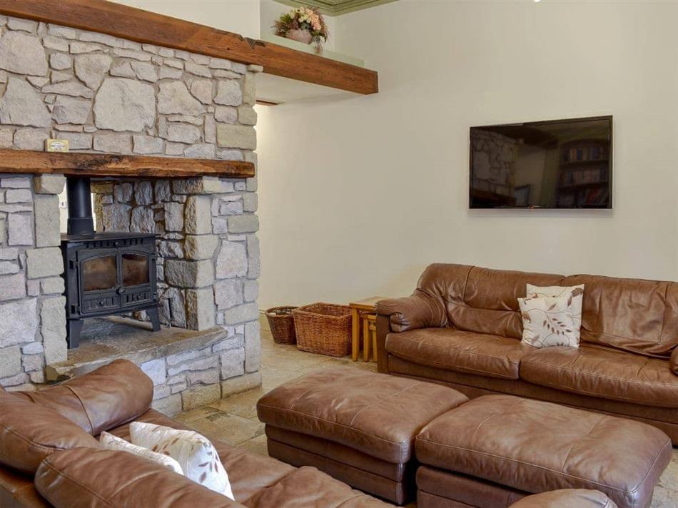 Strickland Manor (132157) Pet Friendly in Penrith, Cumbria sleeps 16