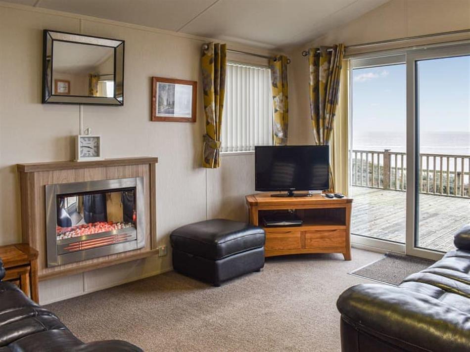 Living room in Sunrise Lodge, Lowestoft