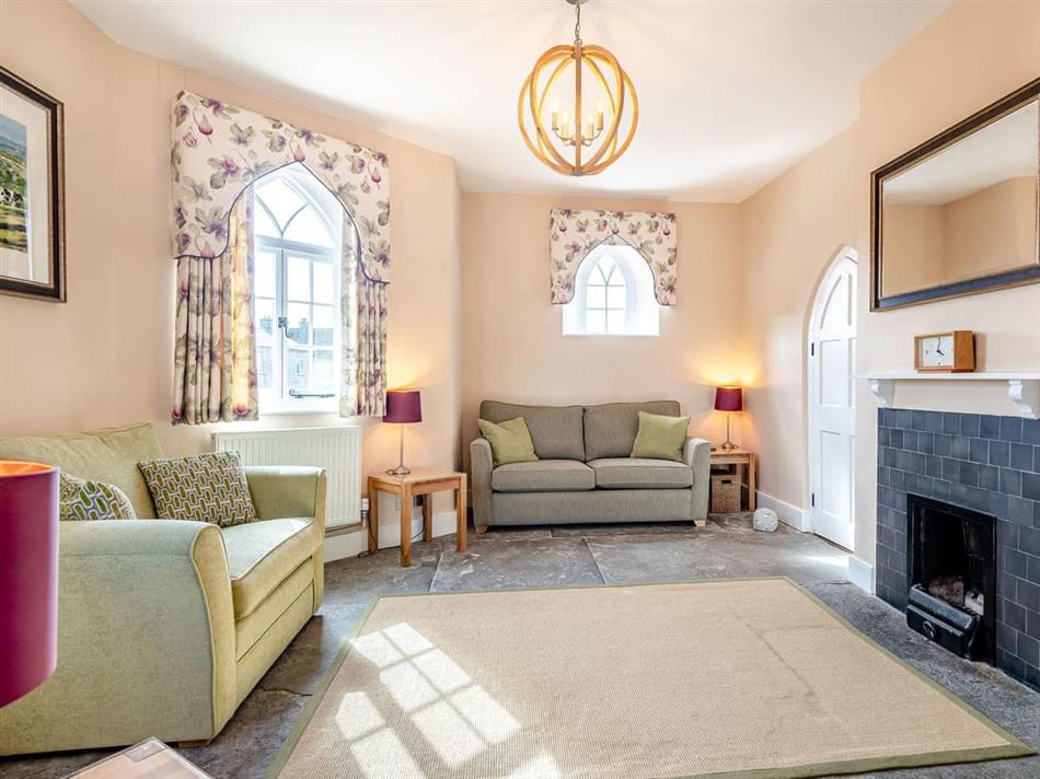 The Manor Lodge (Ref UK40396) in Shepton Mallet cottage weekend and