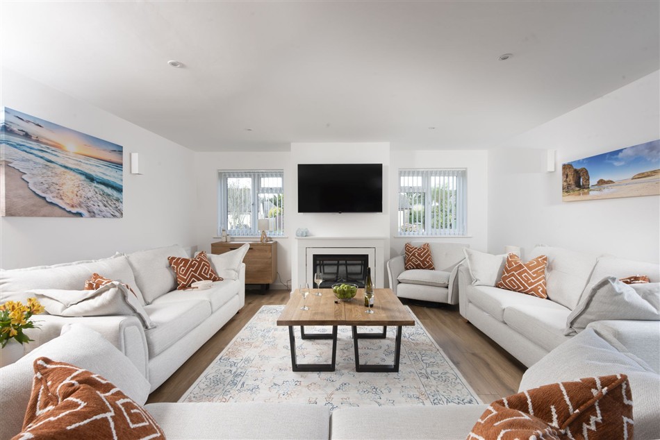 Living room in Tre Lowen, Perranporth