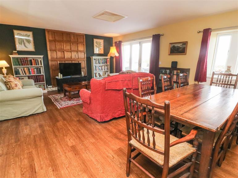 Langthwaite Cottage (1087791) Pet Friendly in Casterton near Kirkby