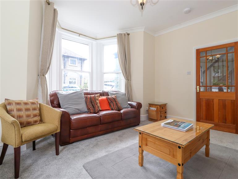 The living room at Melbreak House 2 in Keswick