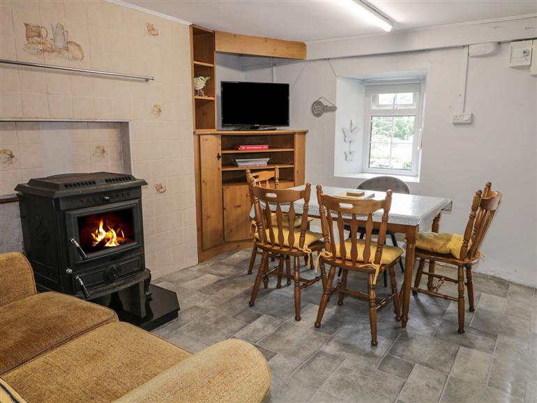 The living room at RG’s Cottage in Downings