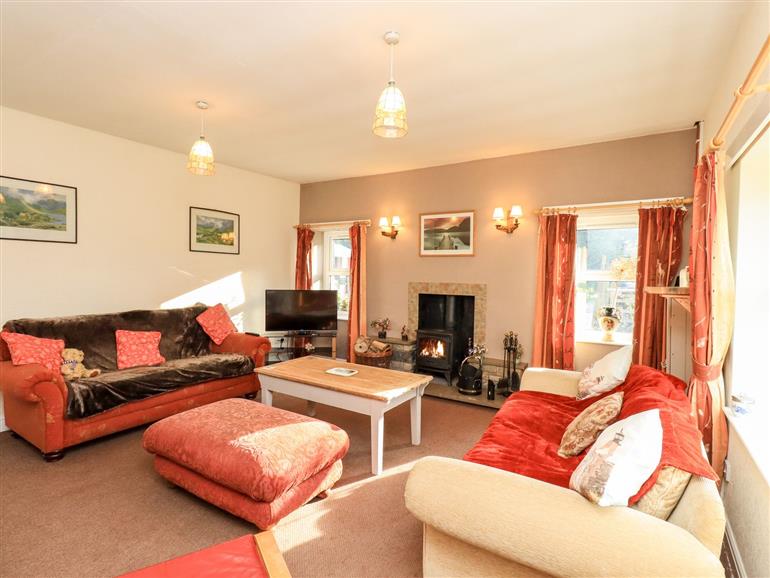The living room at Teal Cottage in Towcett near Shap
