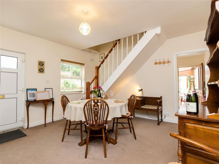 The Cottage (1075355) Pet Friendly in Bedale sleeps 4 people
