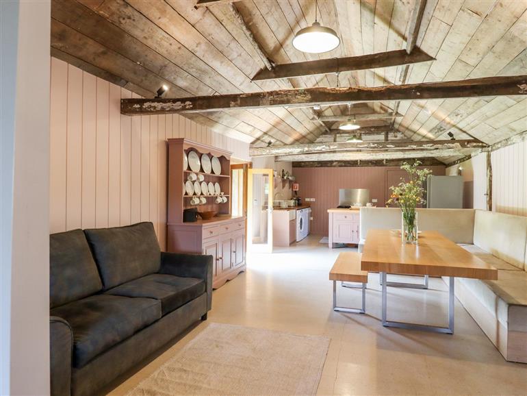The Stone Barn (1131305) in Ticehurst sleeps 2 people