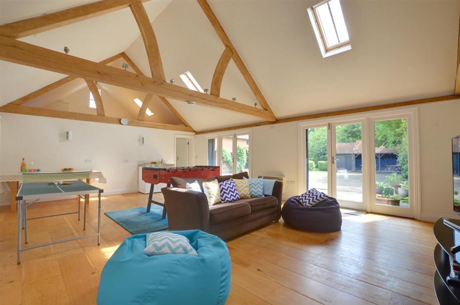 Warbleton Oast House in Heathfield cottage weekend and short breaks